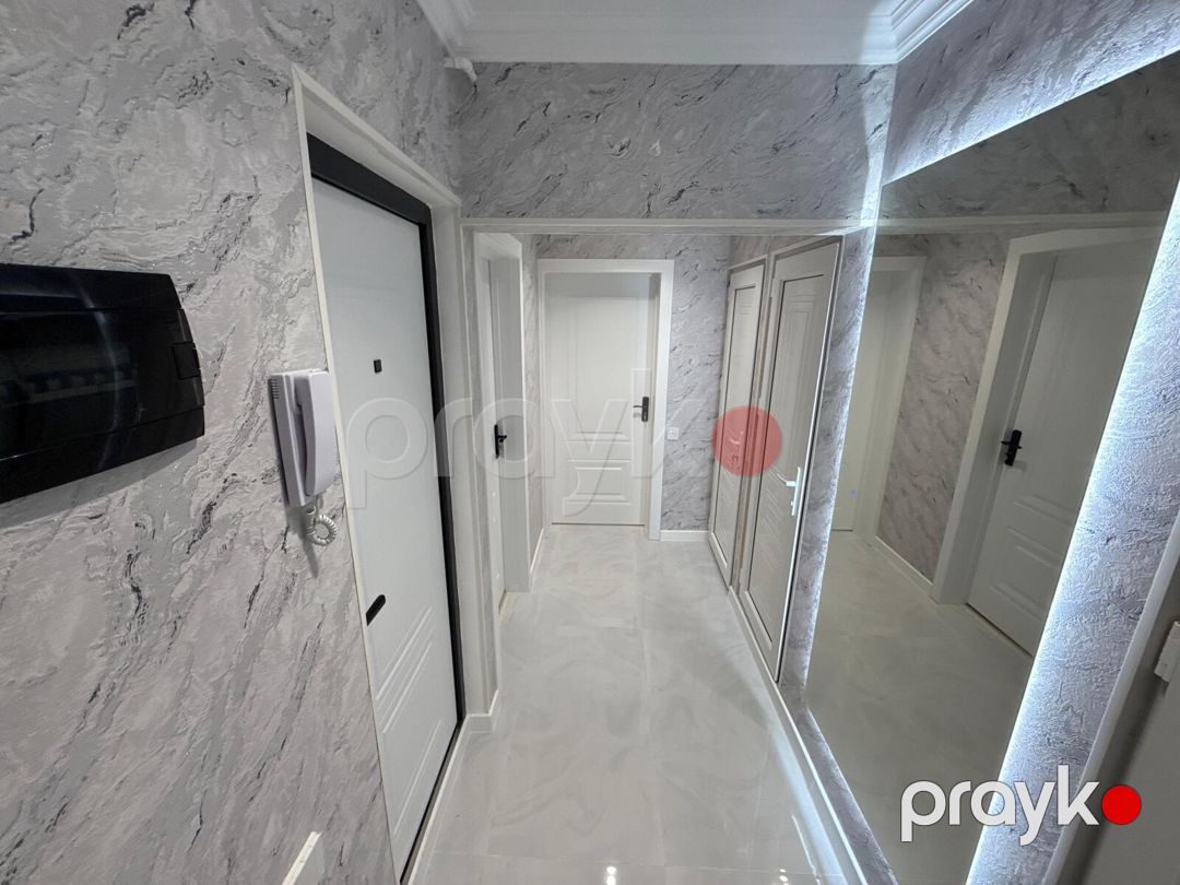 Satılır 2 otaqlı köhnə tikili 55 m² — Mənzil, Bakı (3)