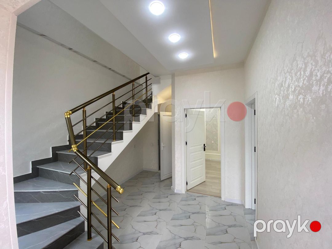 Satılır 4 otaqlı həyət evi/bağ evi 110 m² — Ev, villa, Bakı (2)