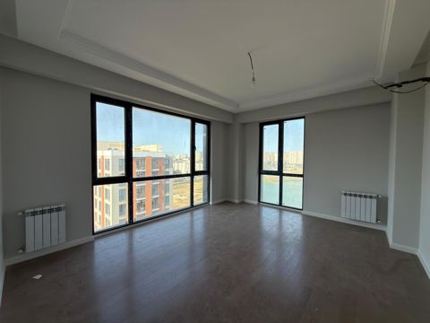 Satılır 3 otaqlı yeni tikili 85.7 m² — Bakı