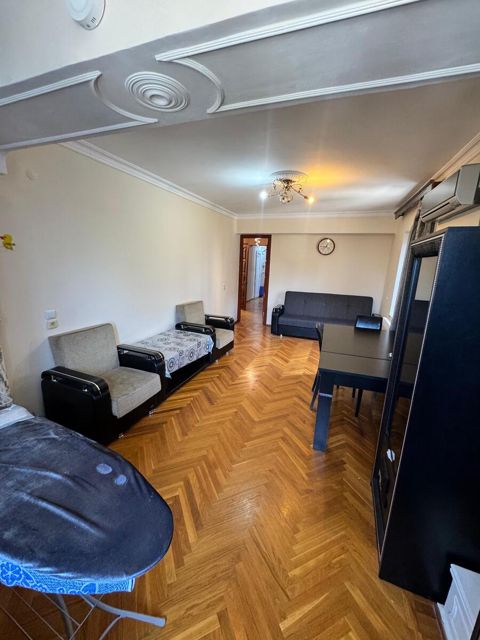 İcarəyə verilir 3 otaqlı köhnə tikili 67 m² — Bakı