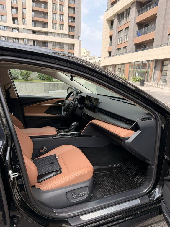Toyota Camry, 2.0 L, 1 kWh, 2024 il, 51 000 km — Avtomobillər, Bakı (11)