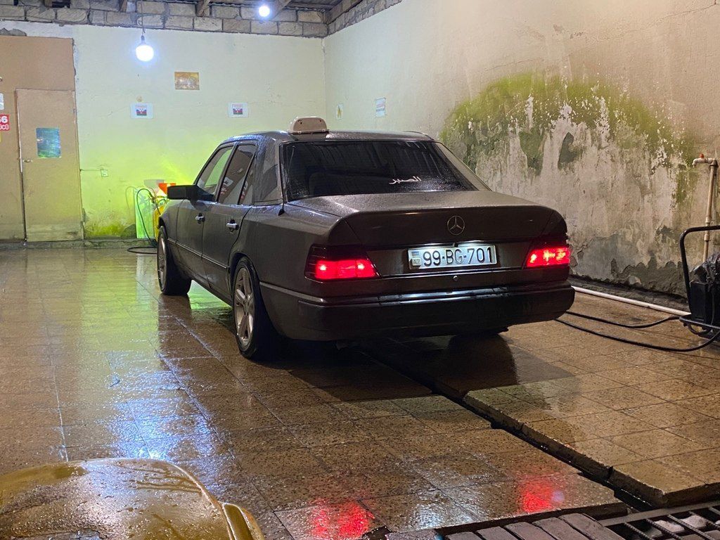 Mercedes 260 E, 2.6 L, 1989 il, 200 000 km — Avtomobillər, Quba (10)