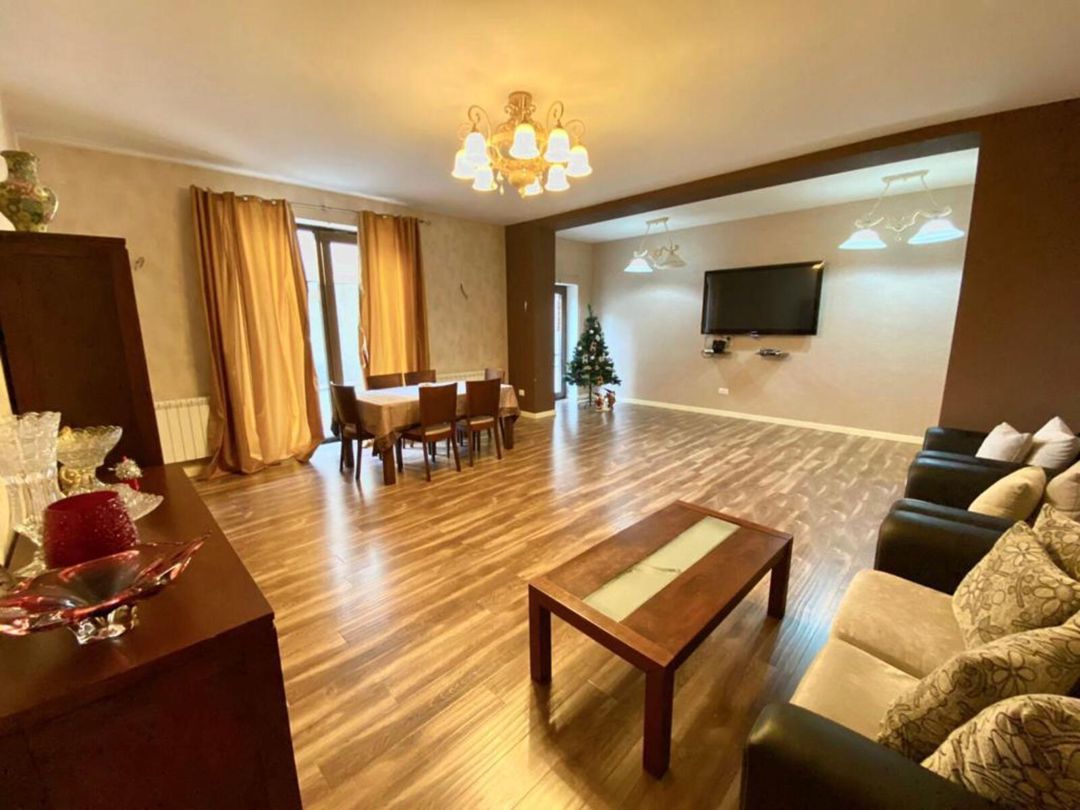 Satılır 7 otaqlı həyət evi/bağ evi 600 m² — Ev, villa, Bakı (5)