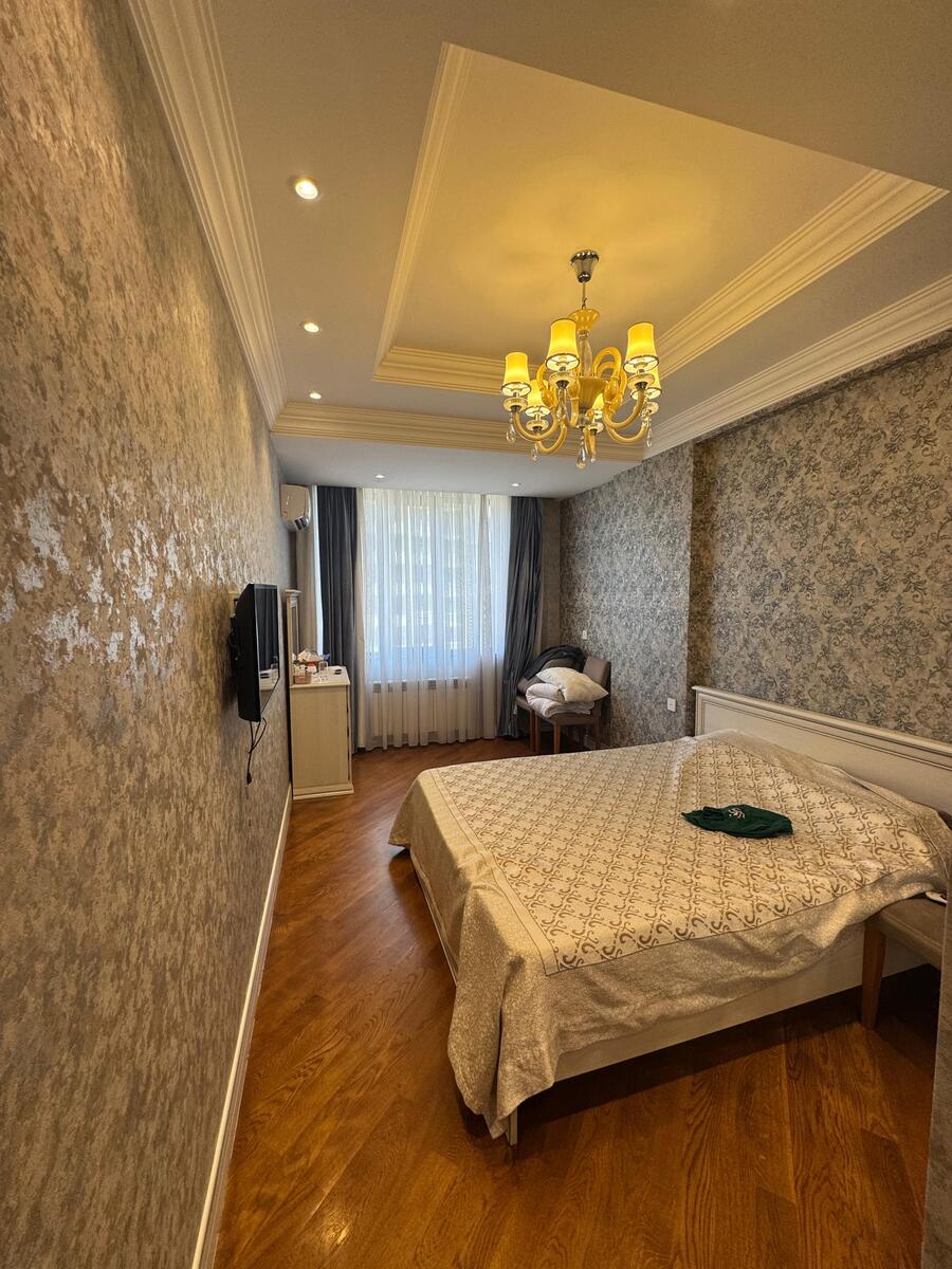 İcarəyə verilir 3 otaqlı yeni tikili 140 m² — Mənzil, Bakı (10)