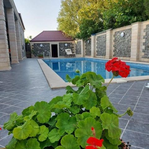 İcarəyə verilir 4 otaqlı həyət evi/bağ evi 200 m² — Bakı