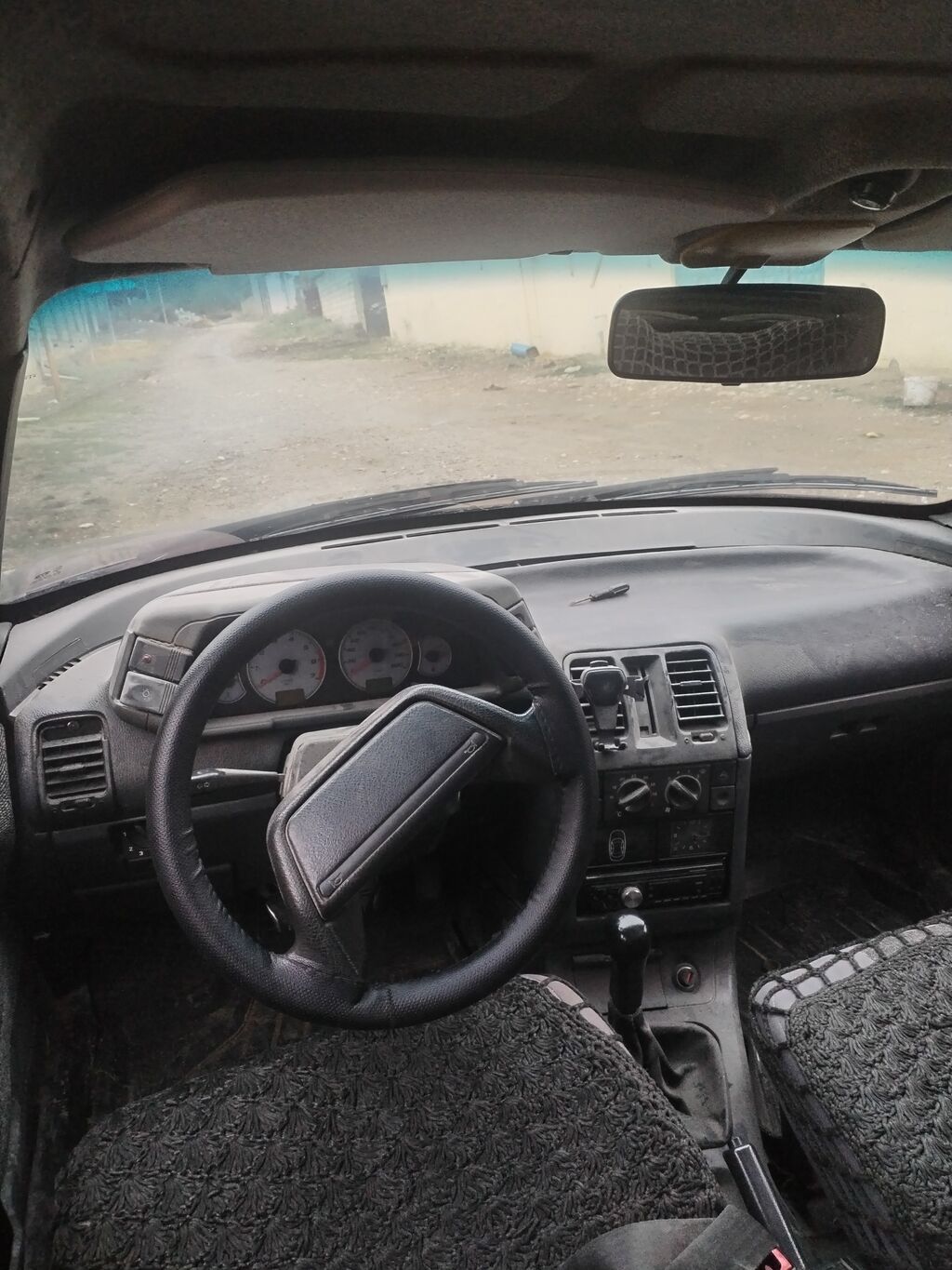 Avtomobil: Lada/VAZ 2110 sedan Rəng: tünd qırmızı (bordo) Yanacaq — Avtomobillər, Xızı (4)