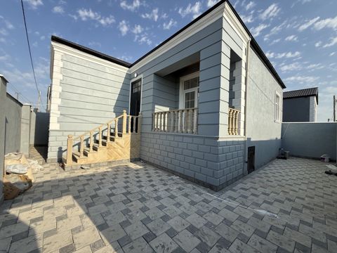 Satılır 4 otaqlı həyət evi/bağ evi 100 m² — Bakı