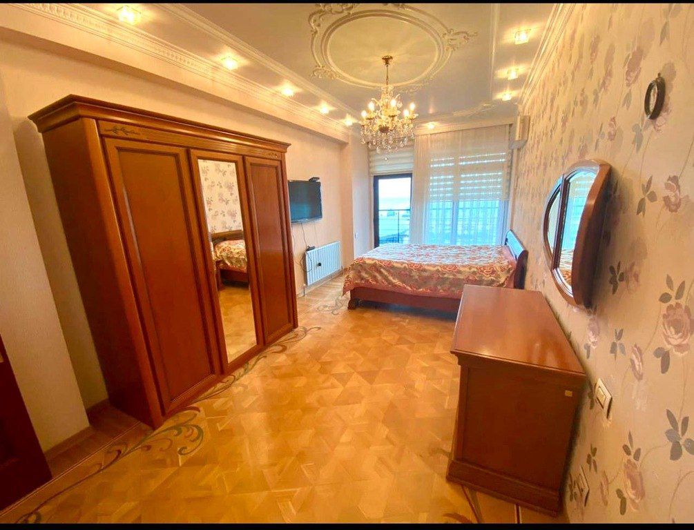 Satılır 3 otaqlı yeni tikili 214 m² — Mənzil, Bakı (7)