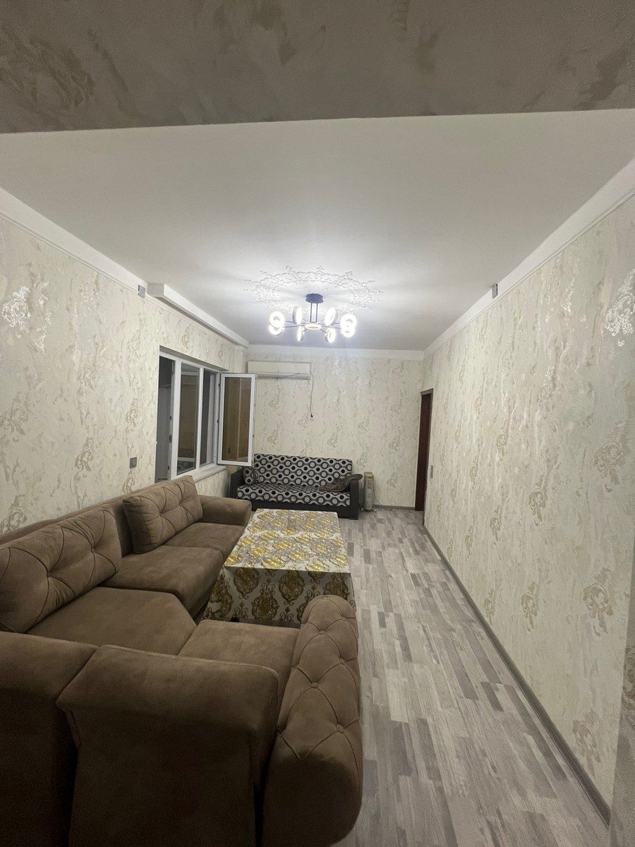 2-otaqlı mənzil, Neftçilər m., 70 m² — Mənzil, Bakı