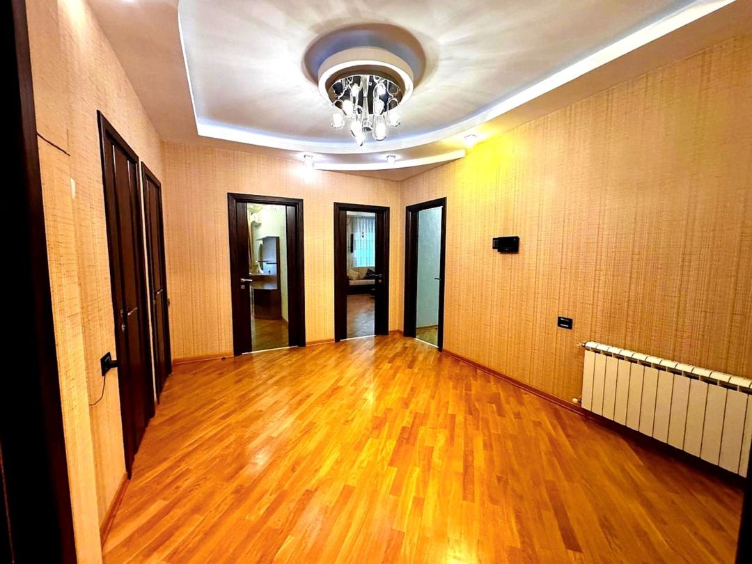 Satılır 3 otaqlı yeni tikili 150.5 m² — Mənzil, Bakı (10)