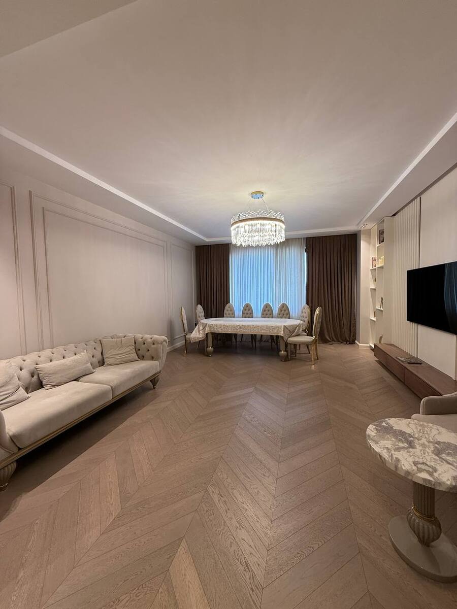 Satılır 4 otaqlı yeni tikili 150 m² — Mənzil, Bakı (10)