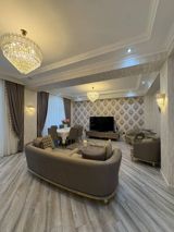 Satılır 4 otaqlı yeni tikili 187 m² — elcin — Apartment