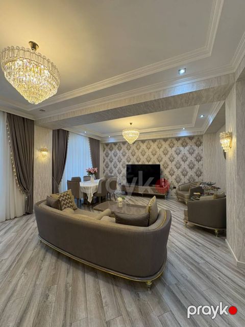 Satılır 4 otaqlı yeni tikili 187 m²