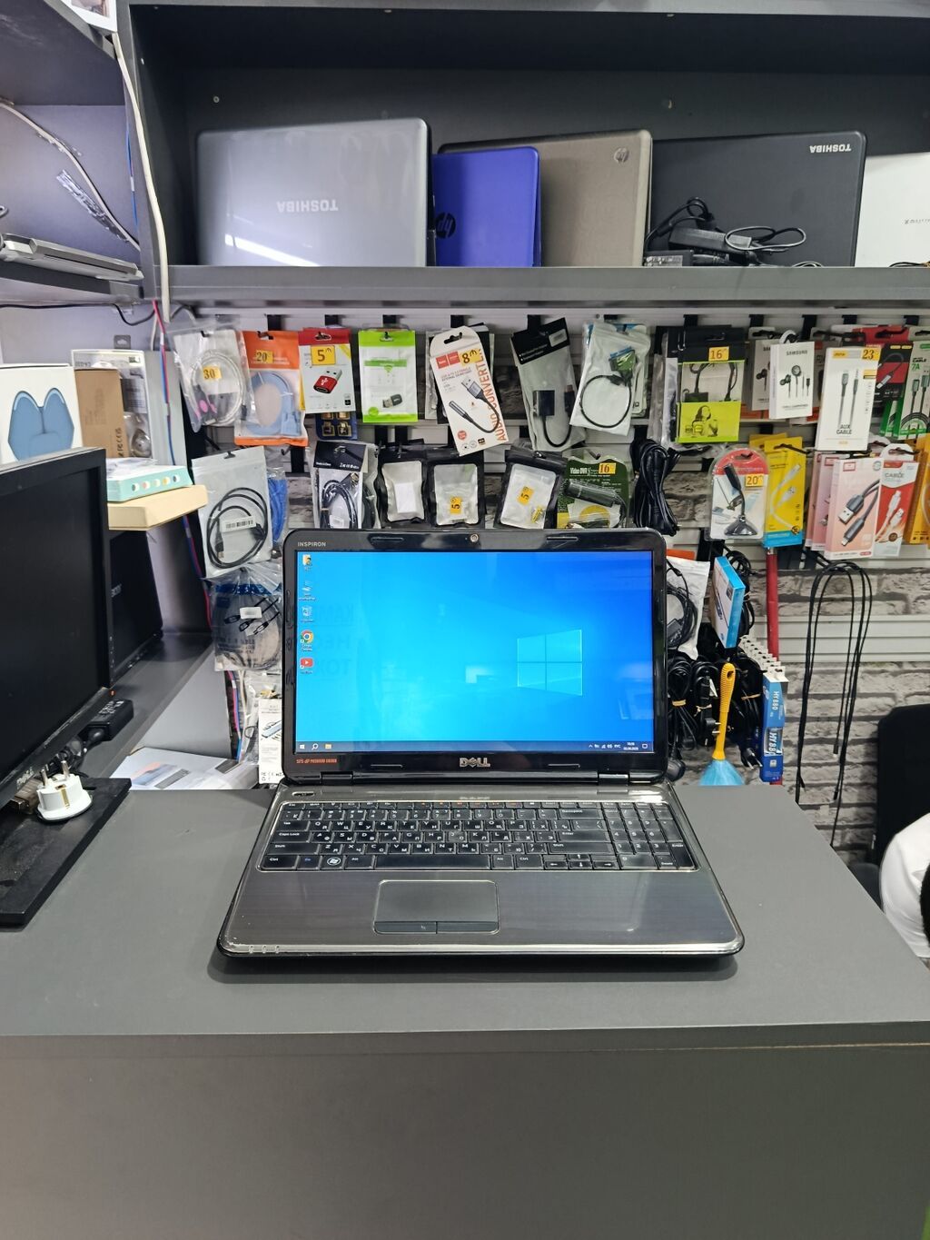İşlənmiş Dell Inspiron, 15.6 Intel Pentium, 512 GB, Ünvandan götürmə, Ödənişli çatdırılma, Rayonlara çatdırılma — Dell, Bakı