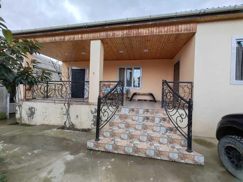 Satılır 4 otaqlı həyət evi/bağ evi 140 m² — Ev, villa, Bakı (3)