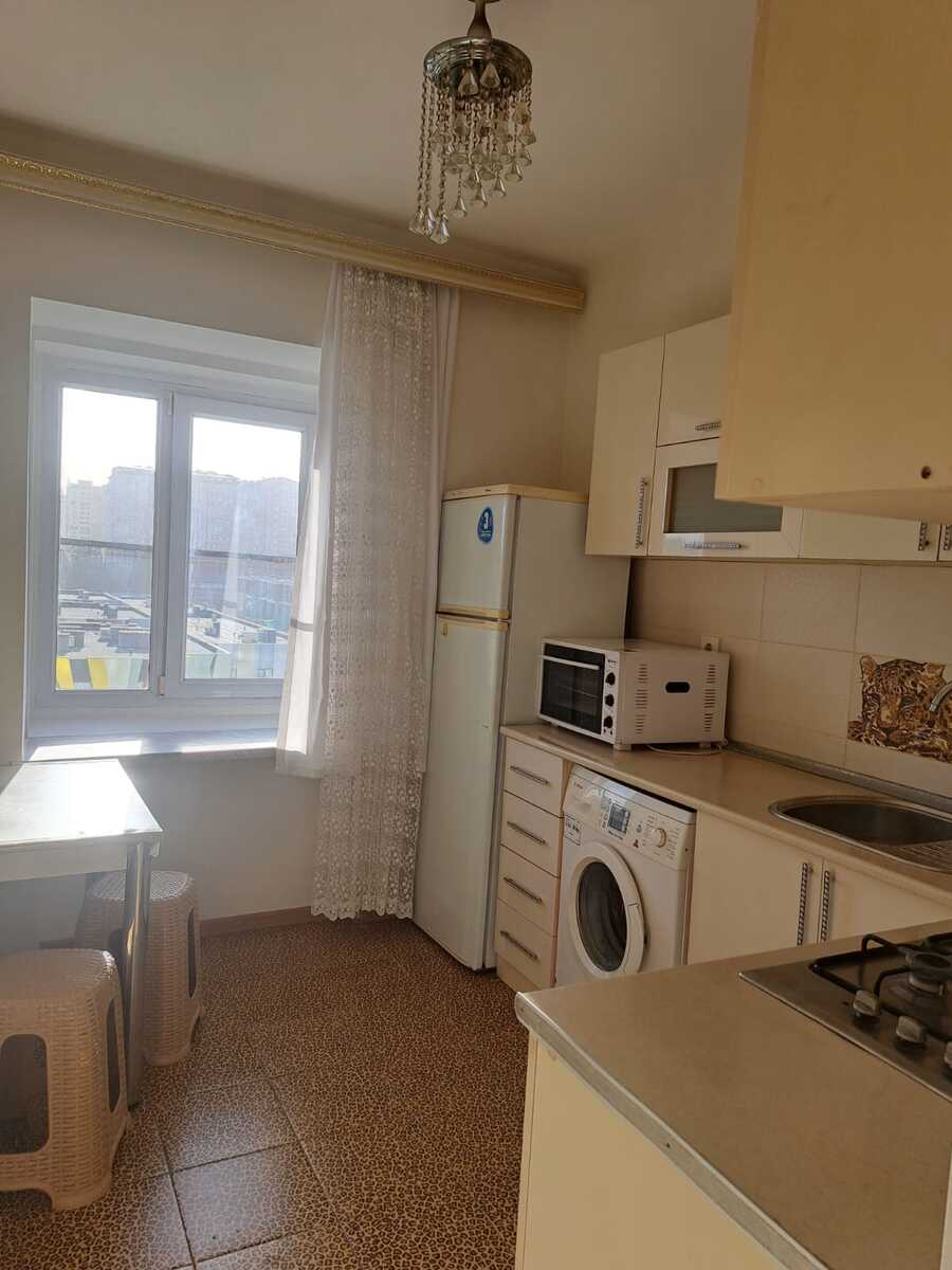 Satılır 2 otaqlı köhnə tikili 55 m² — Mənzil, Bakı (2)
