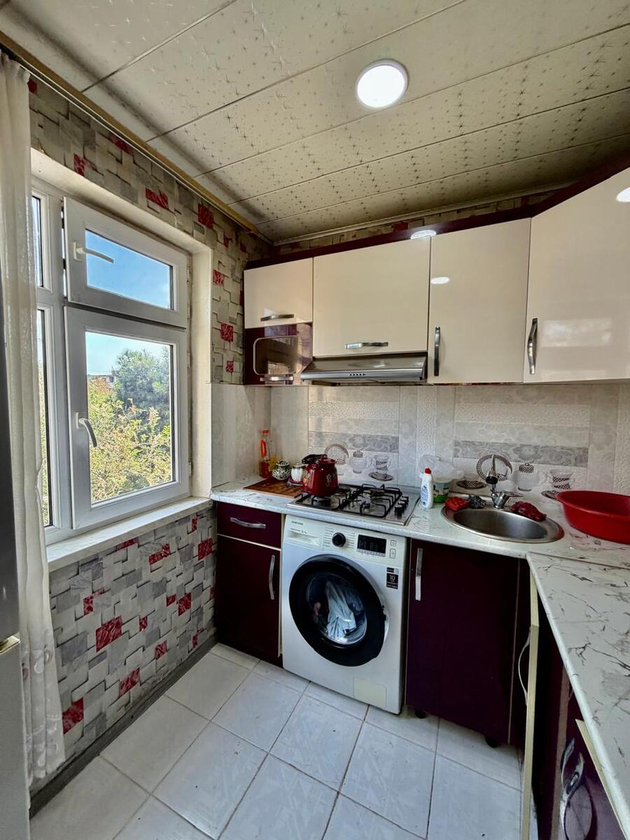 Satılır 4 otaqlı köhnə tikili 100 m² — Mənzil, Bakı (11)