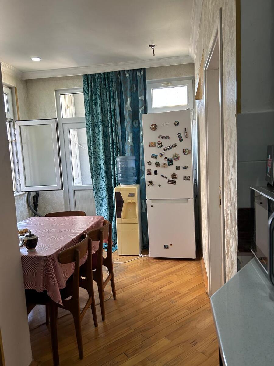 Satılır 2 otaqlı köhnə tikili 70 m² — Mənzil, Bakı (10)