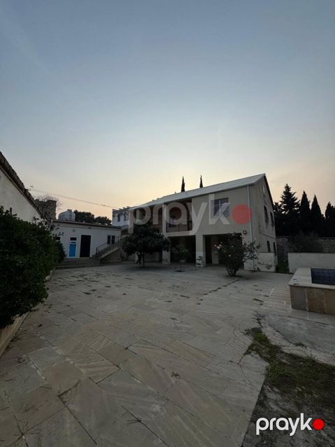 Satılır 7 otaqlı həyət evi/bağ evi 250 m²