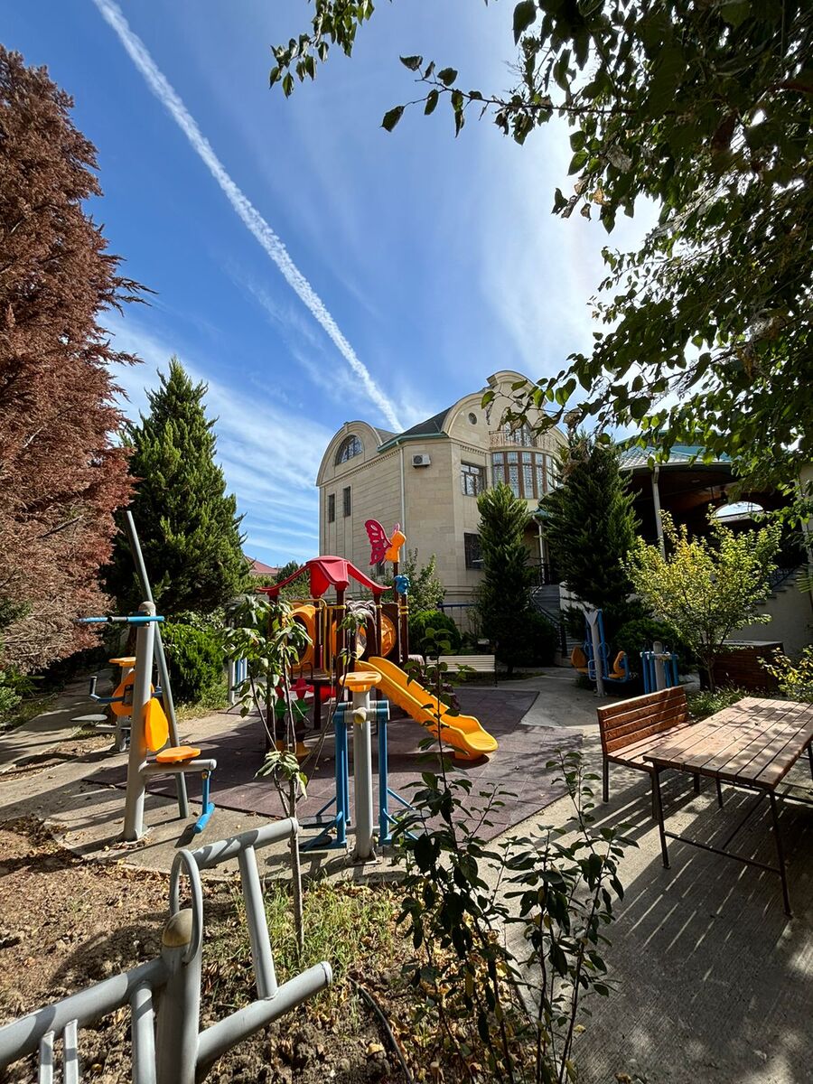 Satılır 9 otaqlı həyət evi/bağ evi 500 m² — Ev, villa, Bakı (2)