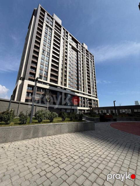 Satılır obyekt 301 m²