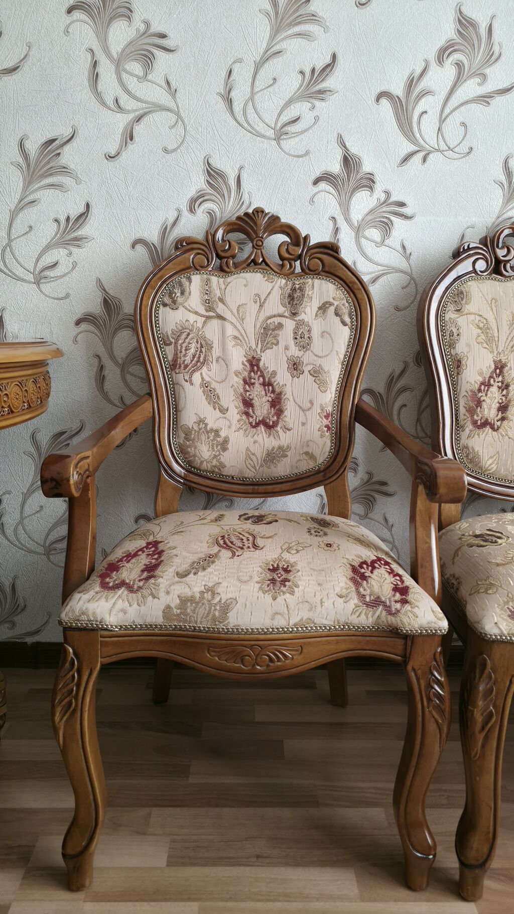 Klassik üslubda açılıb‑bağlanan stol - Material: massiv ağac və təbii — Masalar, Bakı (7)