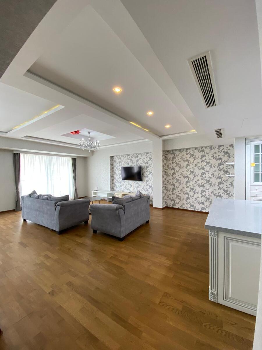İcarəyə verilir 3 otaqlı yeni tikili 176 m² — Mənzil, Bakı (8)