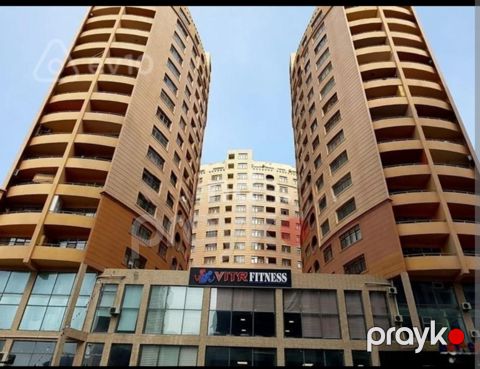 Satılır 3 otaqlı yeni tikili 140 m²