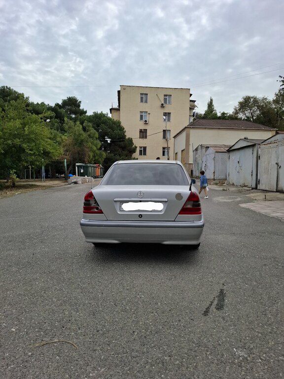 Mercedes C 200, 2.0 L, 1998 il, 300 000 km — Avtomobillər, Bakı (2)