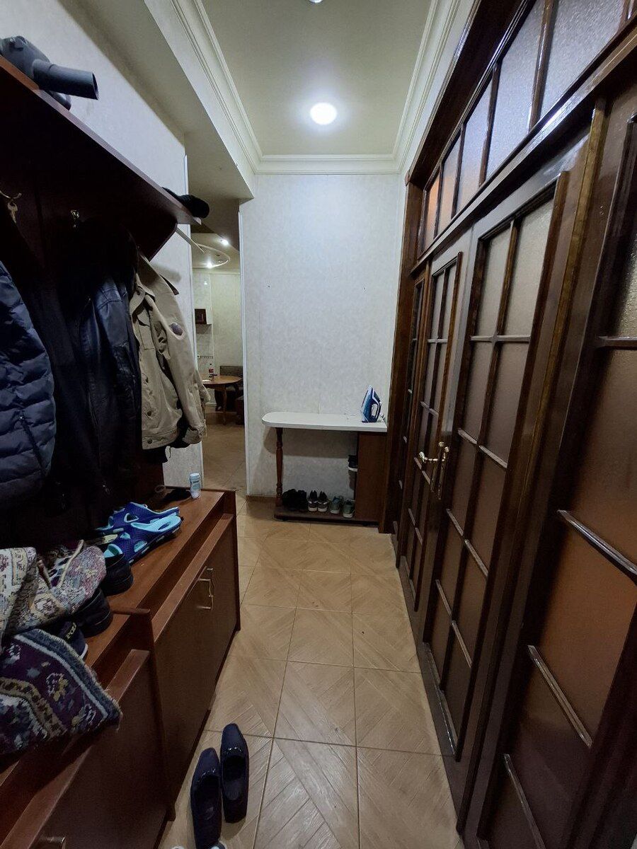 İcarəyə verilir 3 otaqlı köhnə tikili 65 m² — Mənzil, Bakı