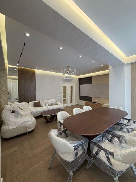 İcarəyə verilir 3 otaqlı yeni tikili 166 m² — Bakı