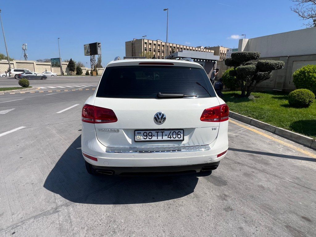 Volkswagen Touareg, 3.6 L, 2011 il, 329 000 km — Avtomobillər, Bakı (10)