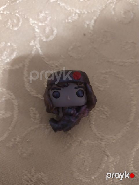 Funko Pop üslubunda mini fiqur başlığı - Material: vinil - Rənglər — Bakı