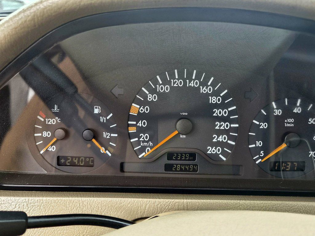 Mercedes C 240, 2.4 L, 1997 il, 284 494 km — Avtomobillər, Sumqayıt (12)