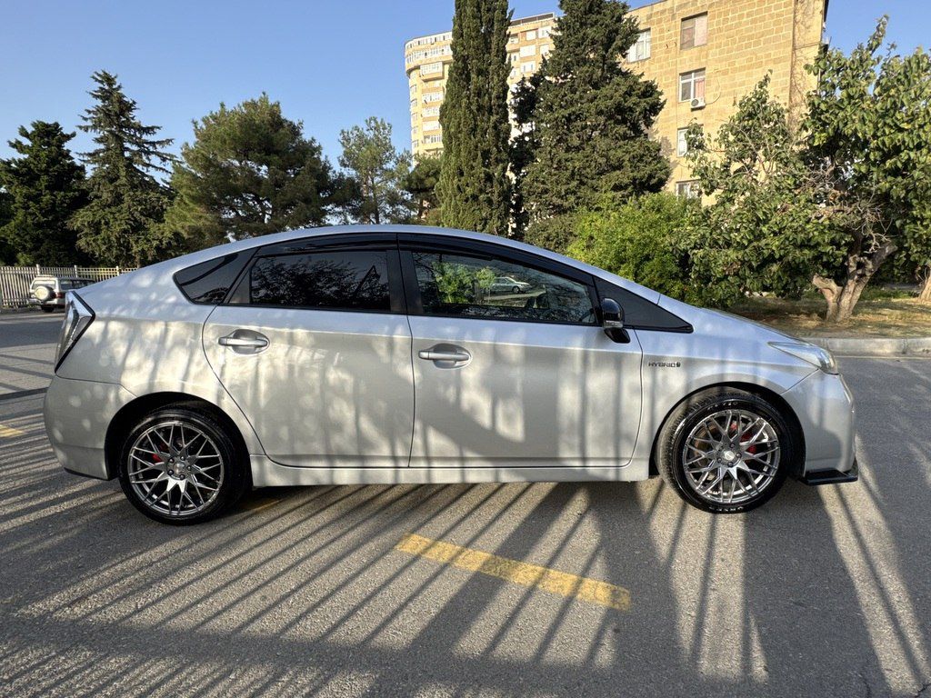 Toyota Prius, 1.8 L, 1.3 kWh, 2011 il, 237 644 km — Avtomobillər, Bakı (8)