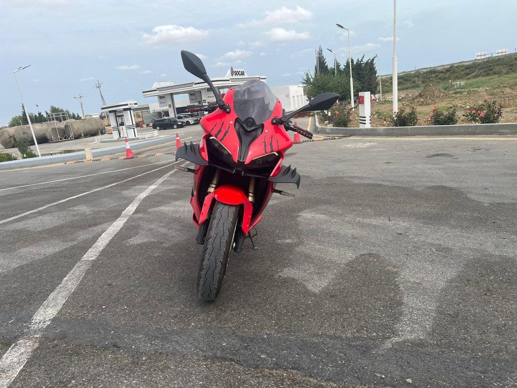 QJMotor SRK 800 RR, 800 sm3, 2025 il, 9 700 km — Motosikletlər, Bakı (3)