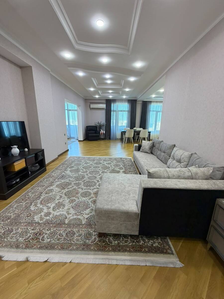 Satılır 4 otaqlı yeni tikili 220 m² — Mənzil, Bakı (3)