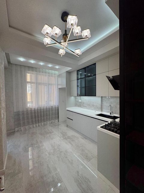 Satılır 3 otaqlı yeni tikili 105 m² — Bakı