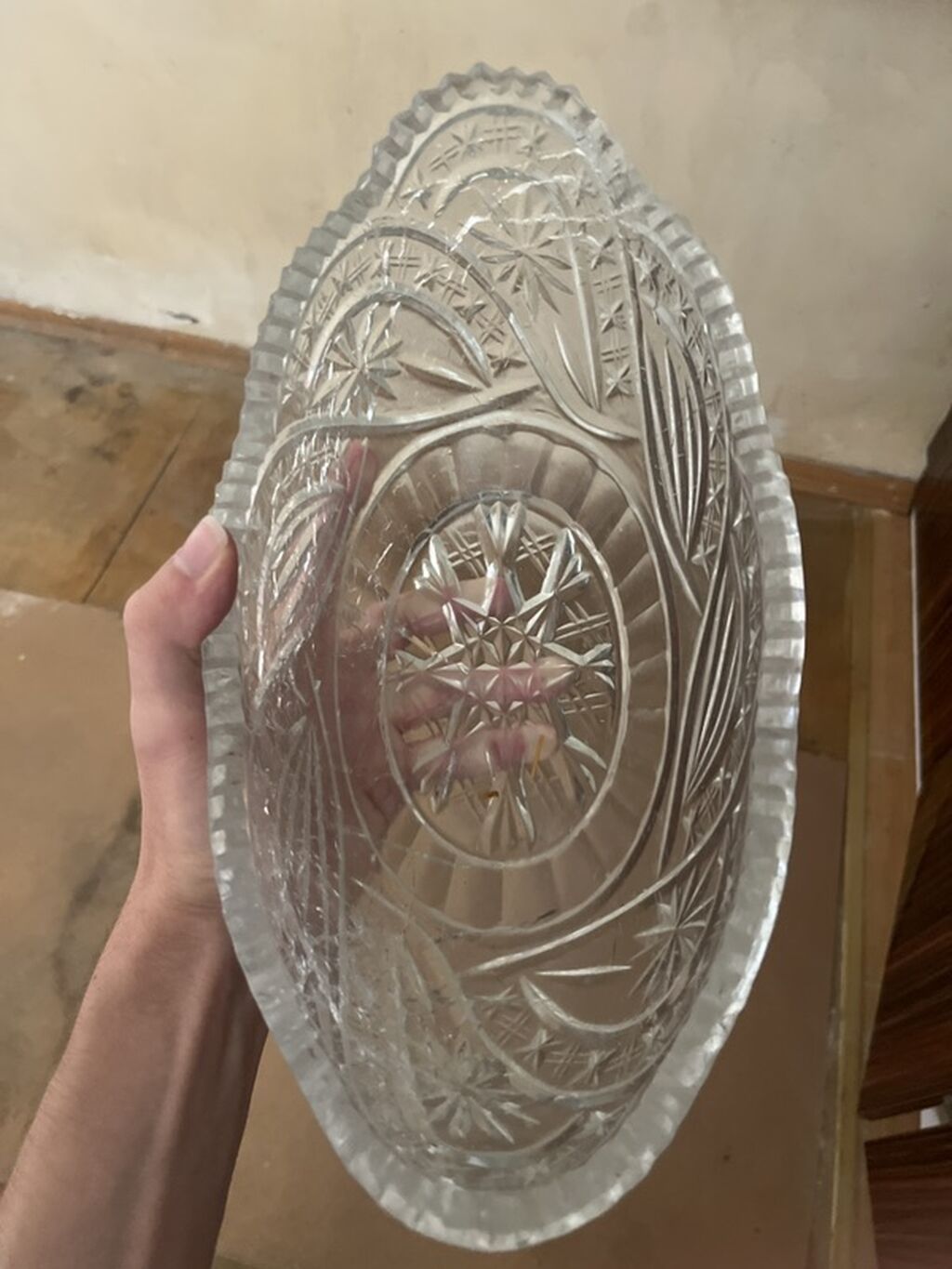 Kəsilmiş naxışlı şüşə meyvə/şirniyyat qabı - Material: qalın, şəffaf — Süfrə qabı, Bakı (2)