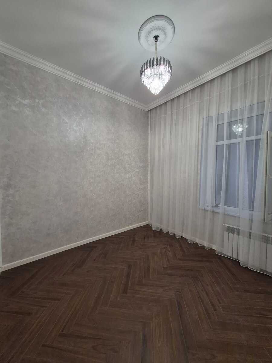 Satılır 2 otaqlı köhnə tikili 55 m² — Mənzil, Bakı (5)
