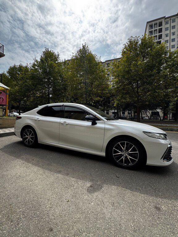 Toyota Camry, 2.5 L, 2021 il, 143 800 km — Avtomobillər, Bakı (4)