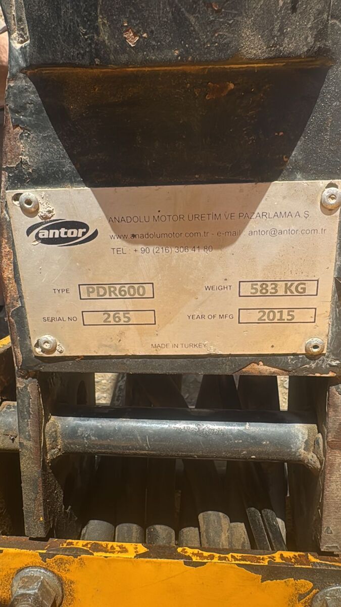 Kantor PDR600 vibrasiyalı vərdənə icarəsi — Avtomobil icarəsi, Bakı (2)