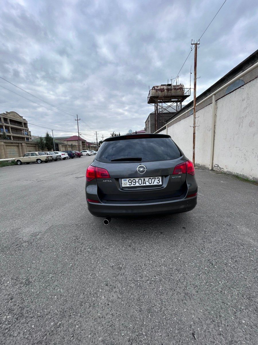 Opel Astra, 2011 il — Avtomobillər, Bakı (5)