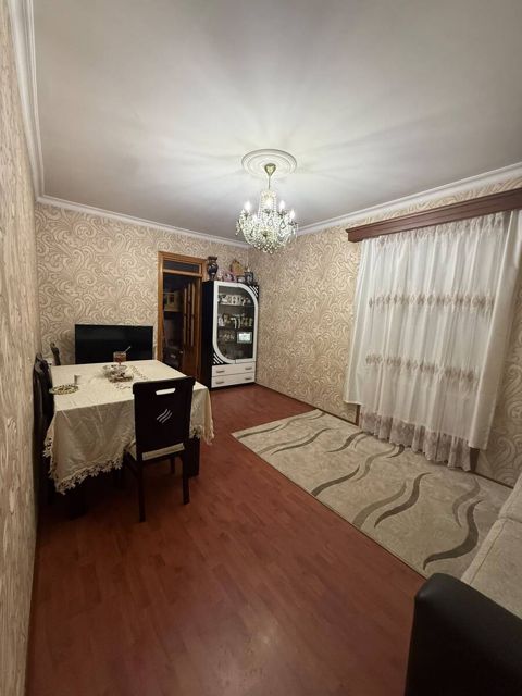 Satılır 3 otaqlı köhnə tikili 70 m² — Bakı