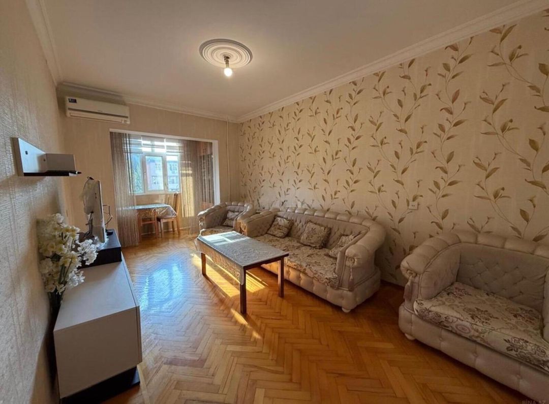 İcarəyə verilir 4 otaqlı köhnə tikili 110 m² — Mənzil, Bakı (2)
