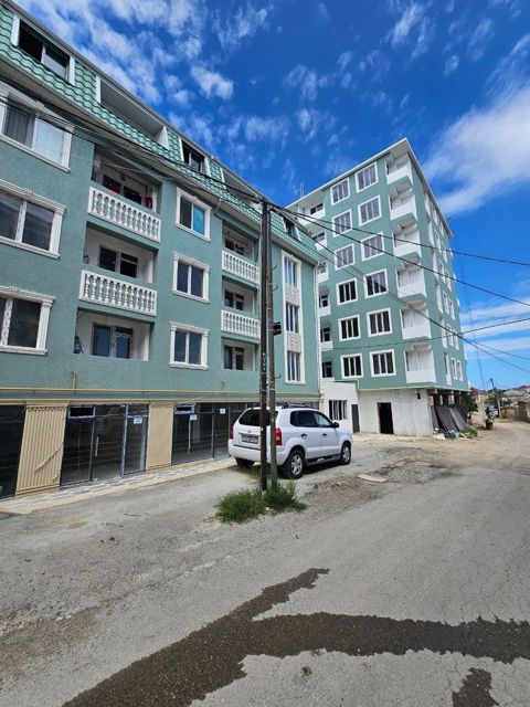 Satılır 1 otaqlı yeni tikili 47 m² — Bakı