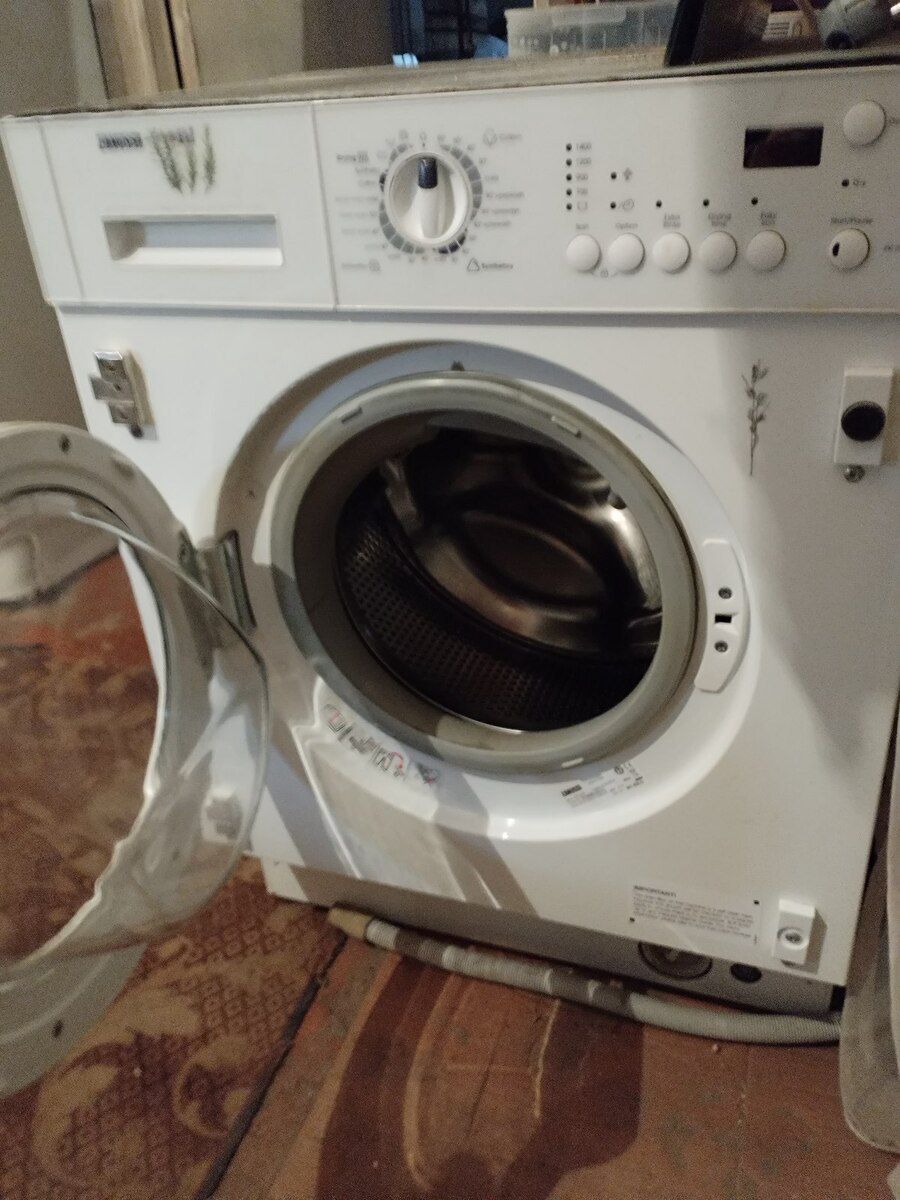 Paltaryuyan və paltarqurudan Zanussi — Ev texnikası, Bakı (3)