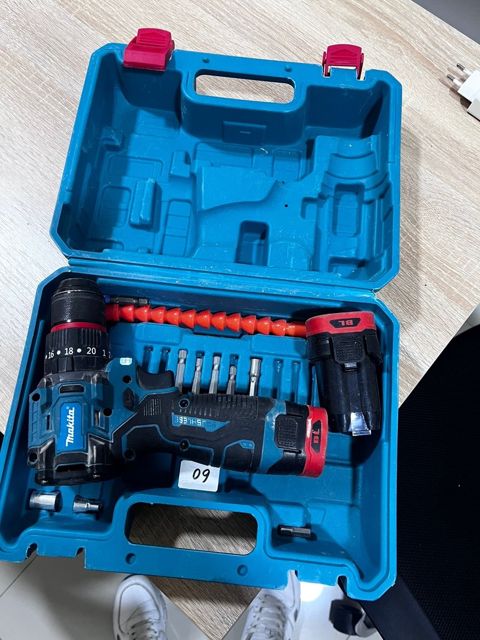 Drel Makita — Bakı