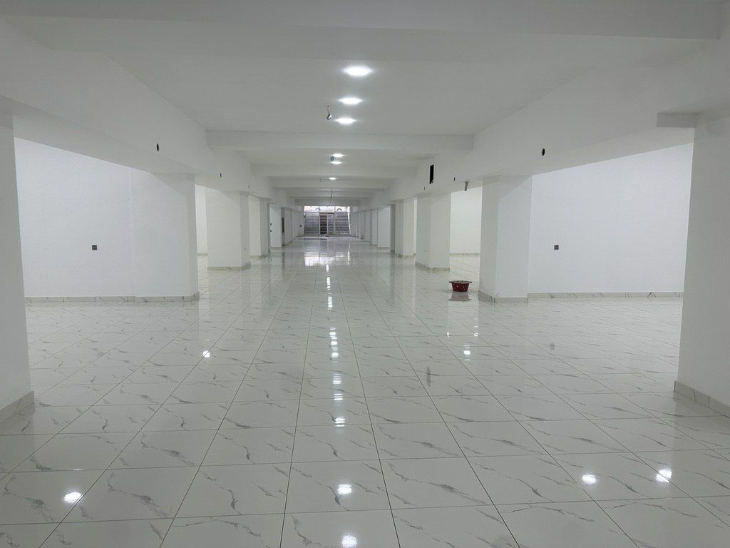 İcarəyə verilir obyekt 1198 m² — Əmlak, Bakı (2)
