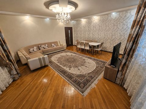 Satılır 2 otaqlı yeni tikili 105 m² — Bakı